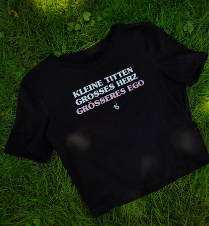 Kleine Titten großes Herz Crop-Shirt